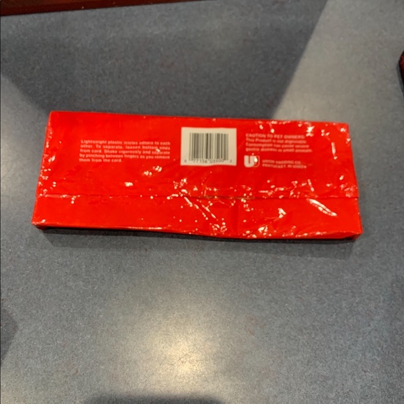 Old World Santa Silver 18” Lg Icicles Tinsel 1000 - Picture 3 of 4